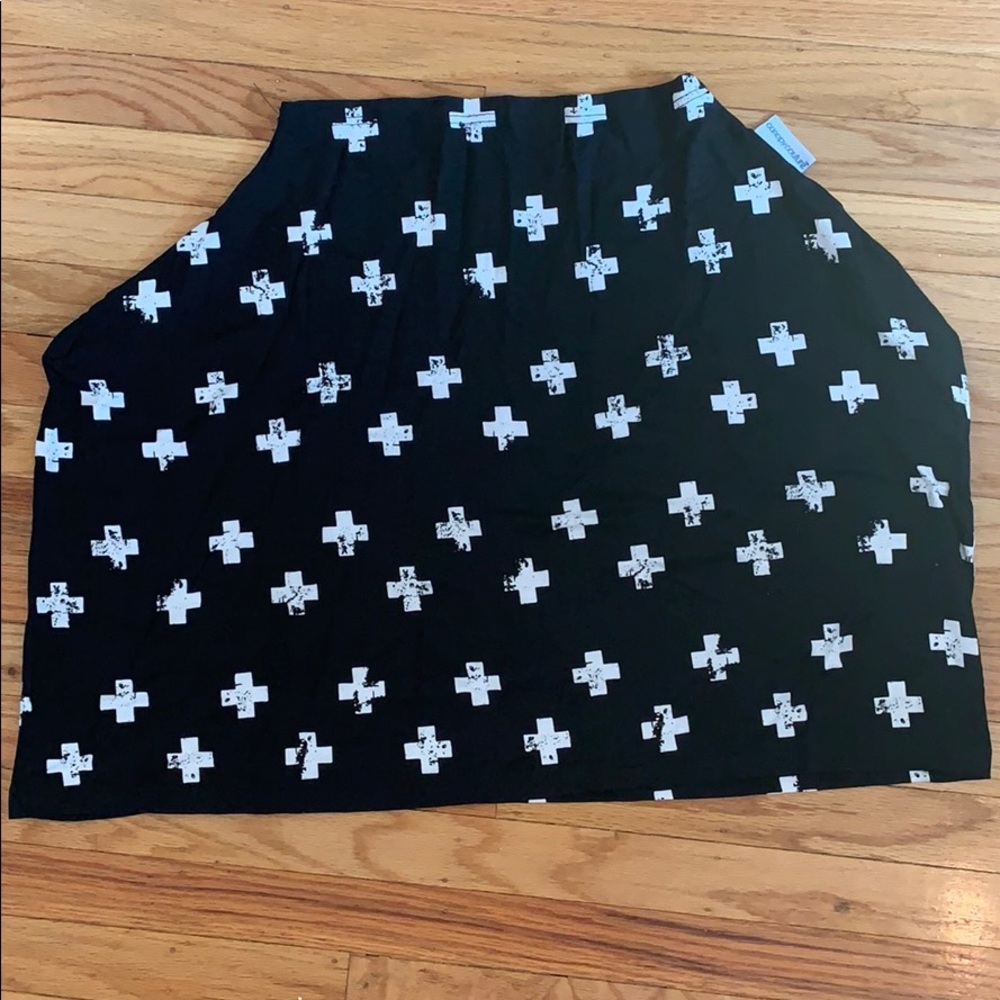 Car seat Canopy. Canopy Couture. Black and white.